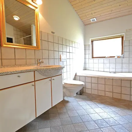 Holiday home 4 Bedroom Stunning In Fano